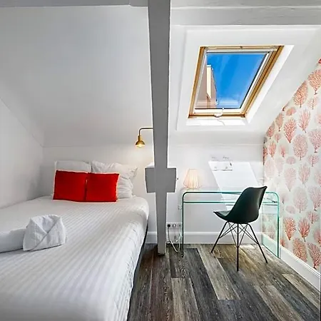 Arome Hotel