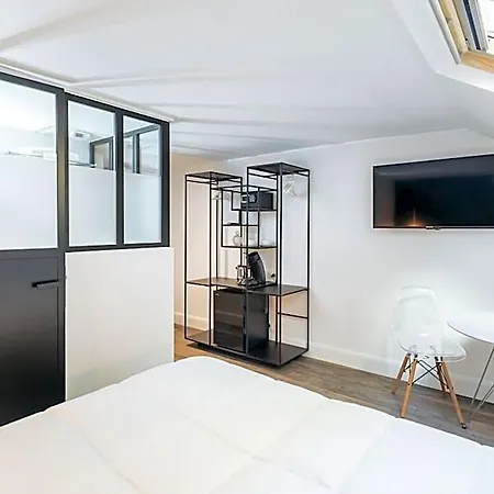 Arome Hotel