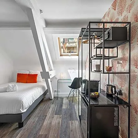 Arome Hotel